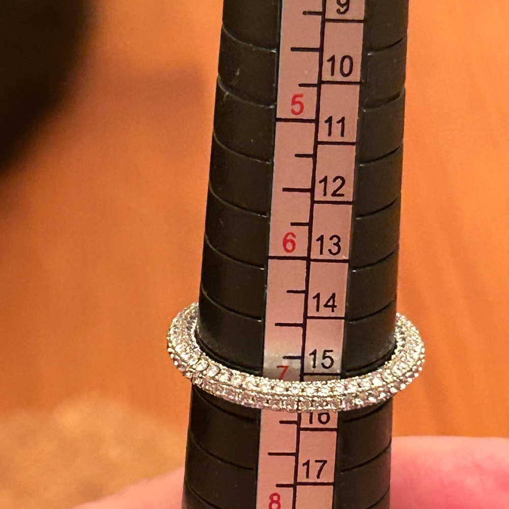 ALL-SIDED ETERNITY BAND RING - Picture 6 of 7